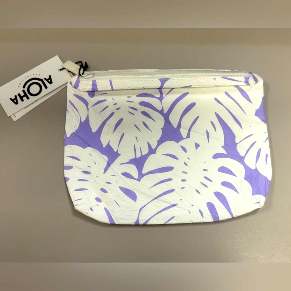 Aloha Collection Small Pouch - Picture 3 of 5